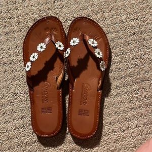 Sandals. Not been used. Size 9 in Womens